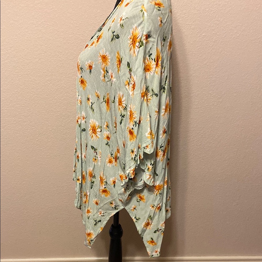 Sunflower Print Kimono Cardigan - Picture 2 of 8
